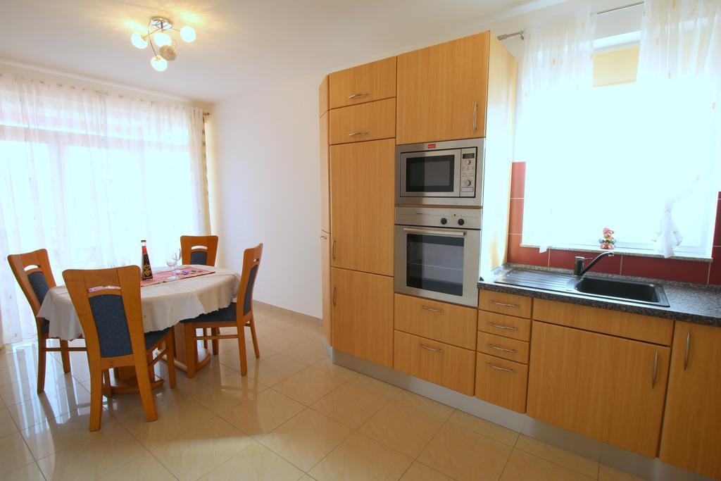 Apartment Luzia Banjole Buitenkant foto