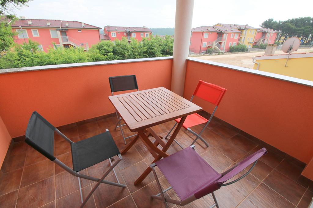 Apartment Luzia Banjole Buitenkant foto